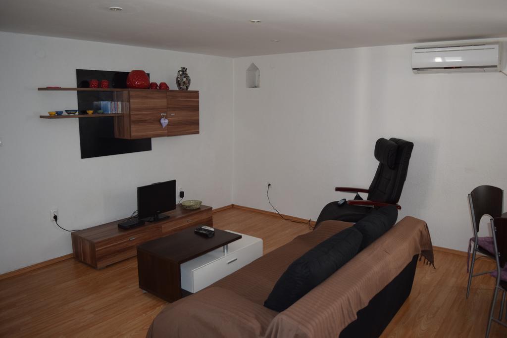 שיבניק Apartment Klara חדר תמונה